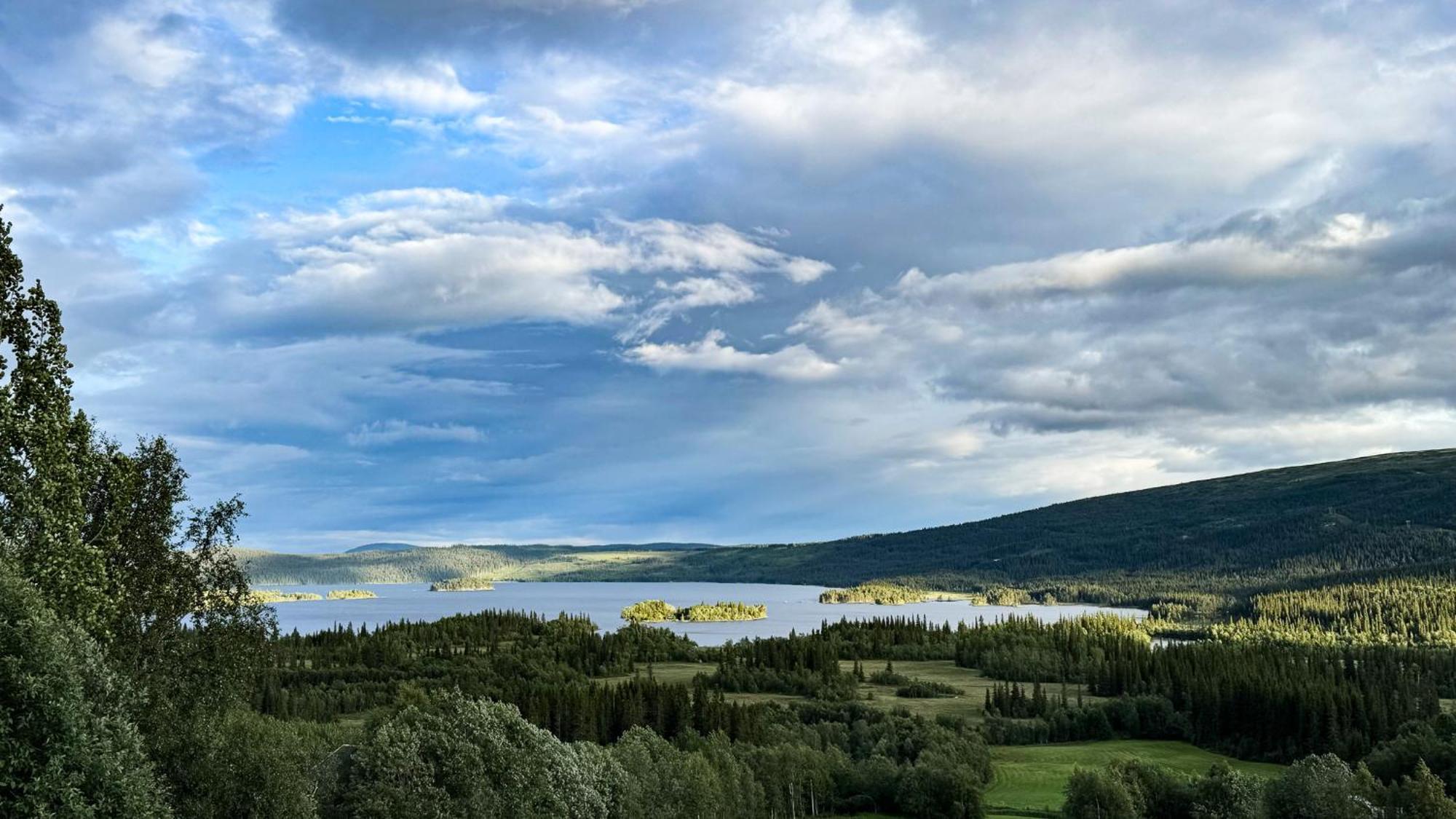 Mjosvang Kafe Vang I Valdres Buitenkant foto